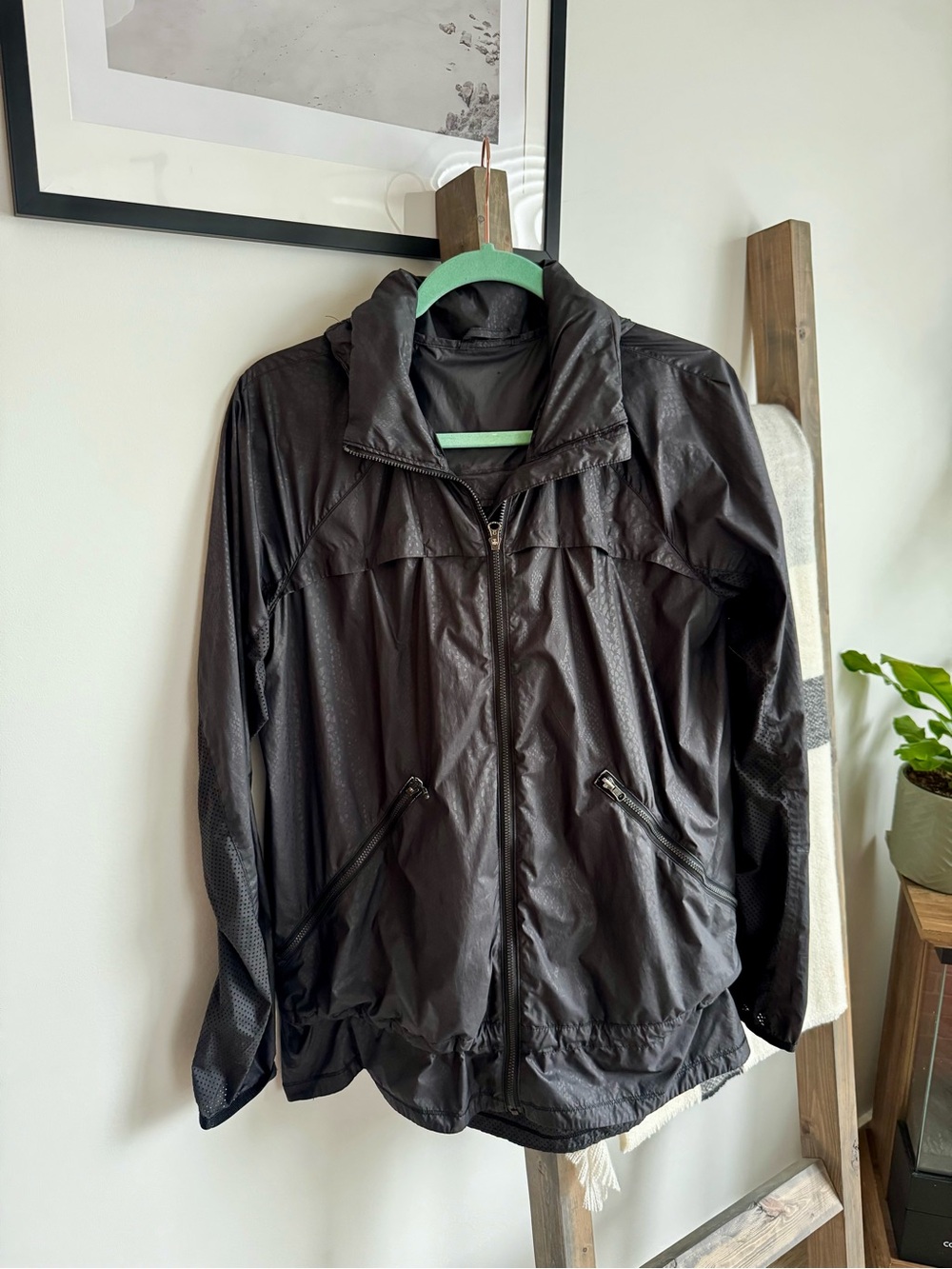 Lightweight Black Women’s Windbreaker Jacket